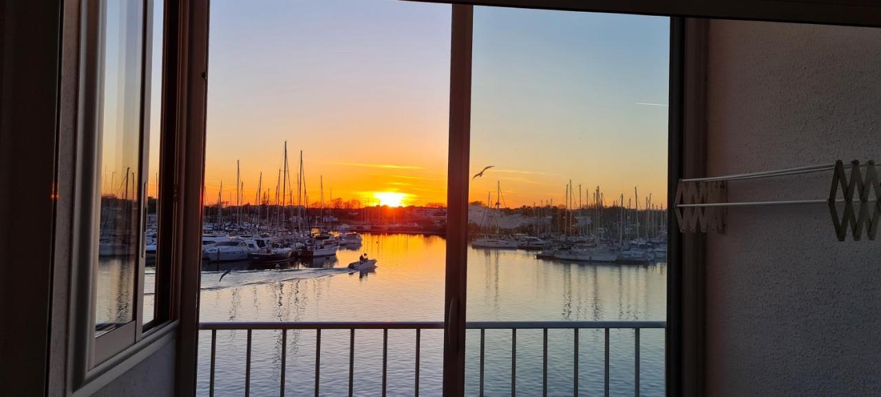 Appartement Vue Exceptionnelle Sur La Mer, Piscine, Parking Prive - Sur L'Ile Des Pecheurs Агде Екстериор снимка